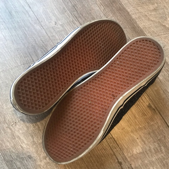 VANS SNEAKERS SIZE 6 - Picture 3 of 6